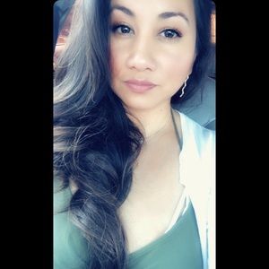 Meet your Posher, Maria estela